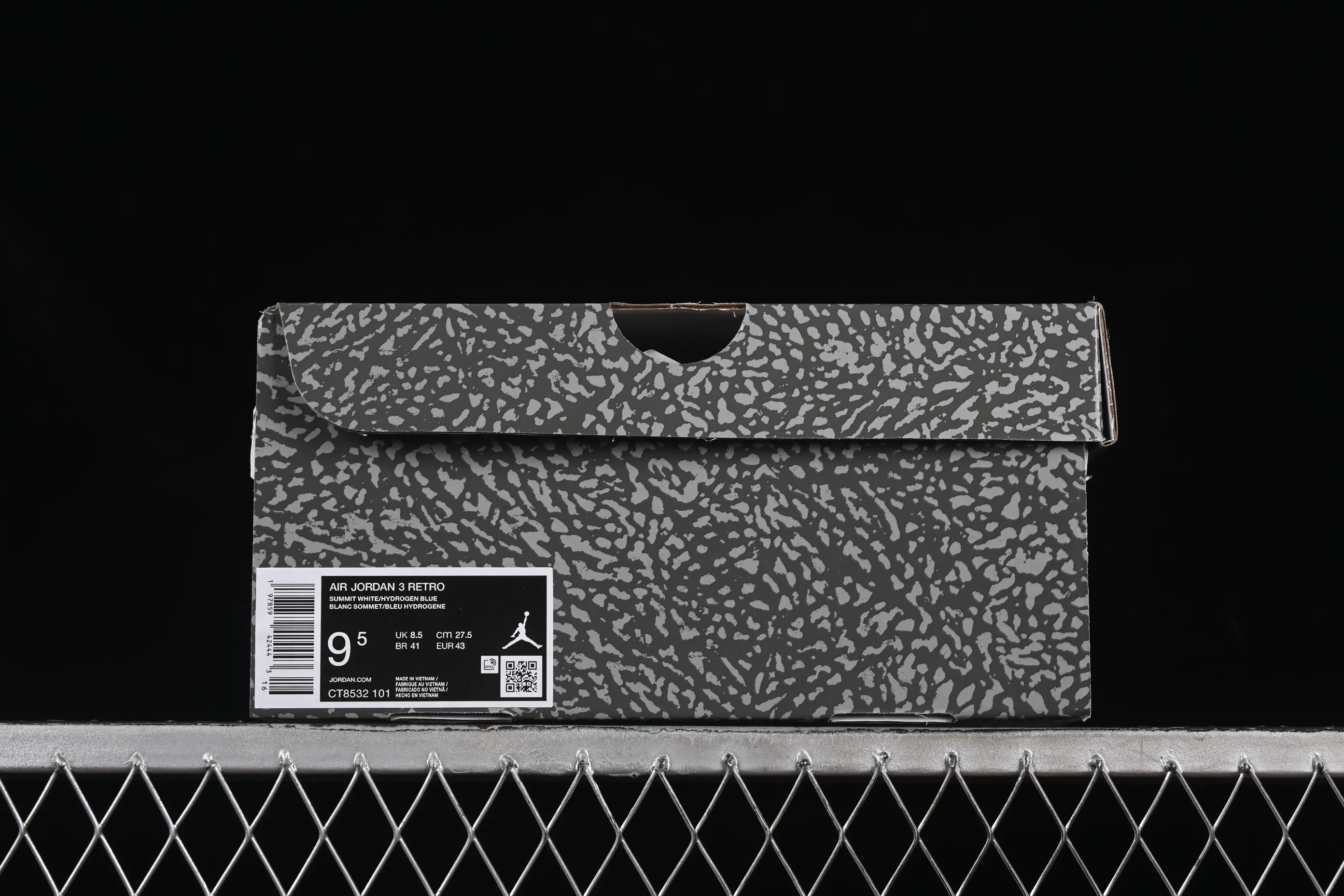 All Categories Air Jordan Jordan Series Basketball Shoes Air Jordan 3 Foreign Trade Version Air Jordan 3 Retro "Lucky Shorts" AJ3 Joe 3 Lucky Shorts North Carolina Blue CT8532-101